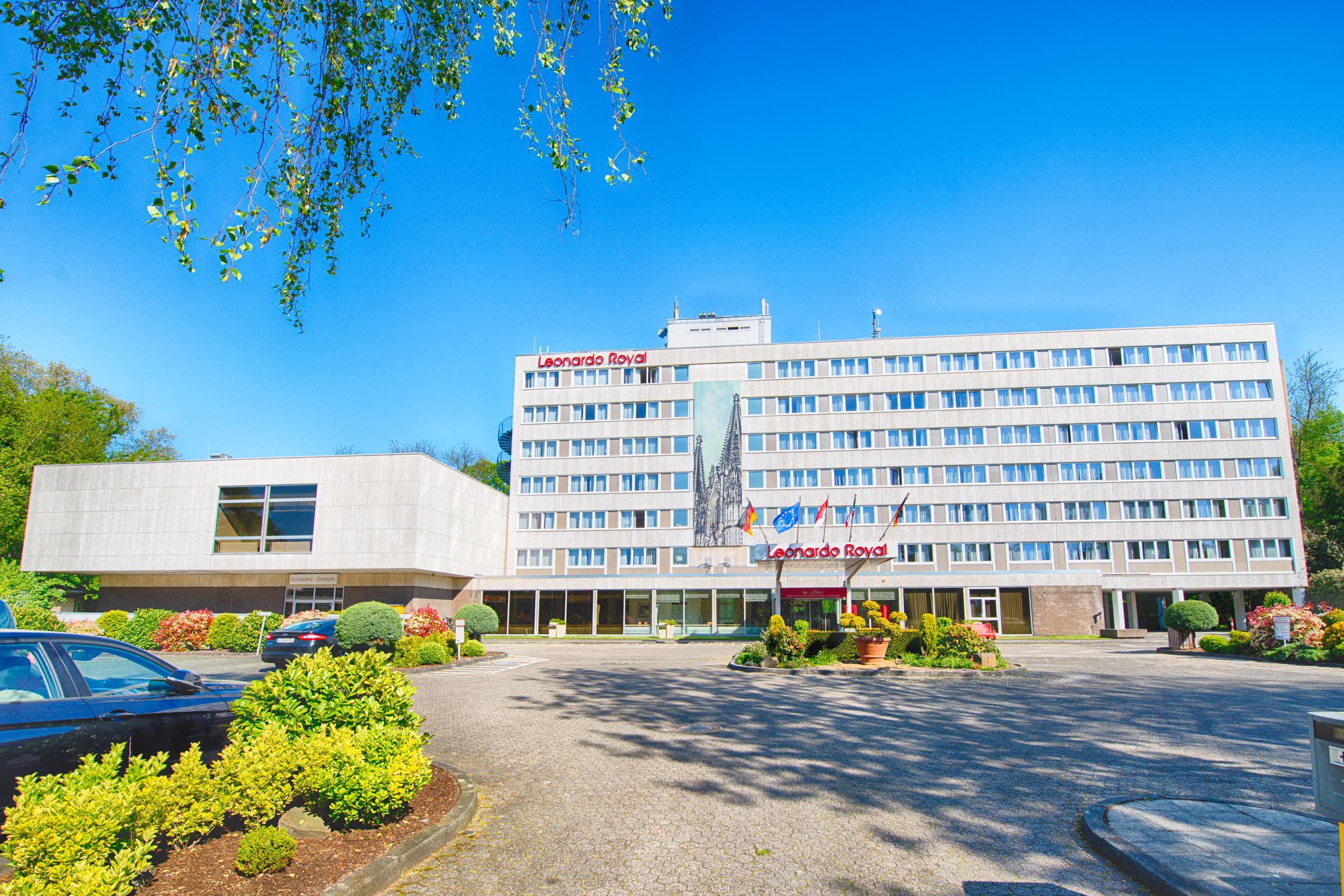 เลโฮนาโด รอยีล โฮเต็ล โคลน์ อัม ชตัดท์วาลด์ Hotel โคโลญ ภายนอก รูปภาพ